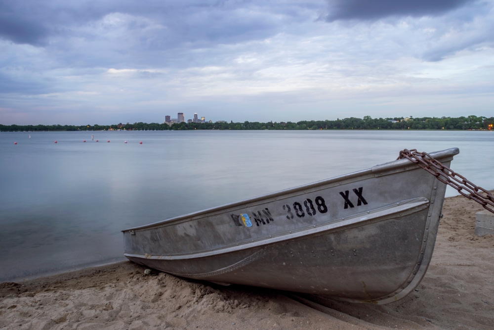 Minneapolis,,Mn,-,Summer,2018,-,A,Wide,Shot,Of